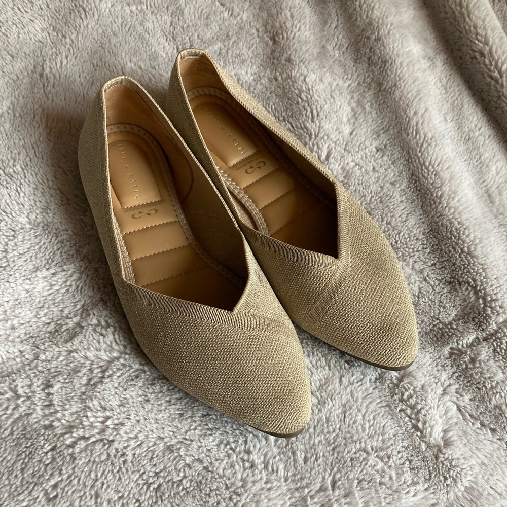 Gold Pointed Toe Flats